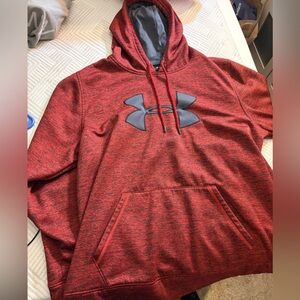 Under Armour Men's Red Hoodie fleece